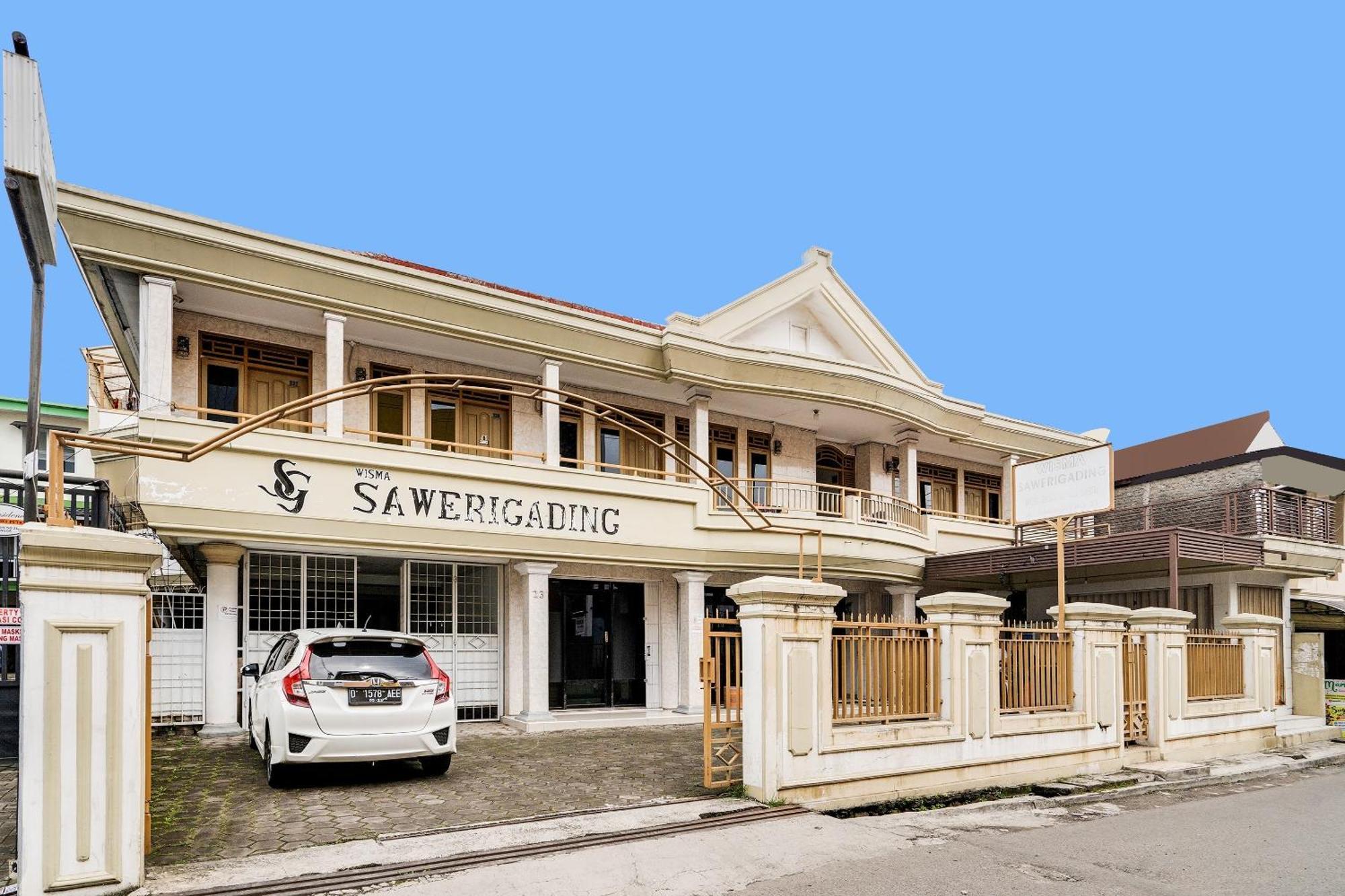 Отель Oyo Life 91994 Sawerigading Jatinangor Syariah Sayang Экстерьер фото