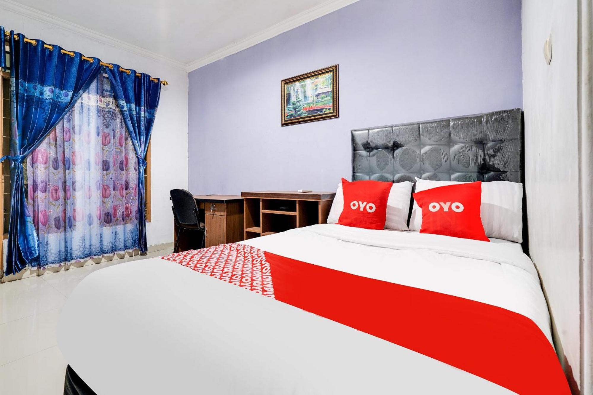 Отель Oyo Life 91994 Sawerigading Jatinangor Syariah Sayang Экстерьер фото